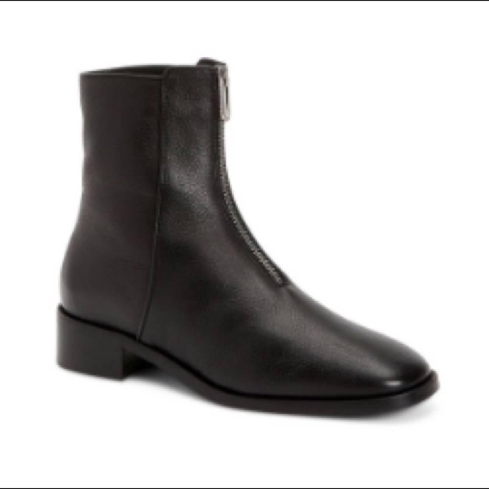 Aquatalia Lucia black leather booties 6.5